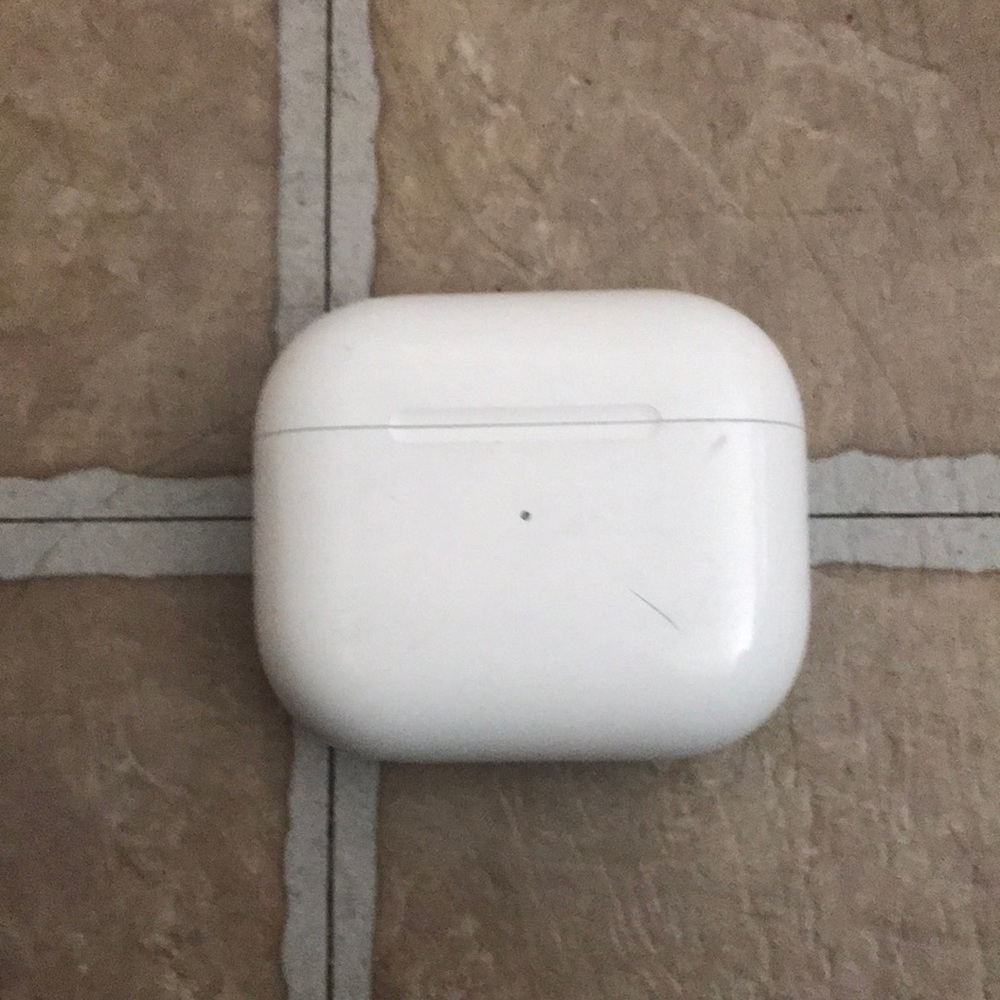 AirPods